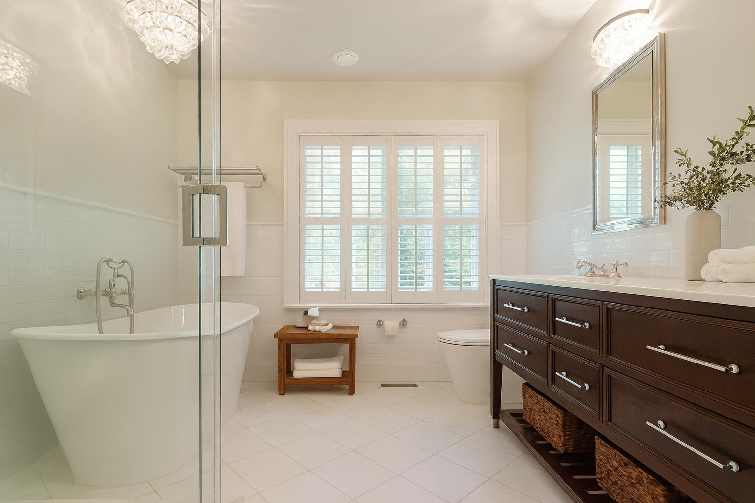 Smart Shower Storage Ideas for a Clutter-Free Bathroom