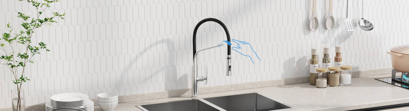 pull down sink mixer tap in chrome surface and black hose