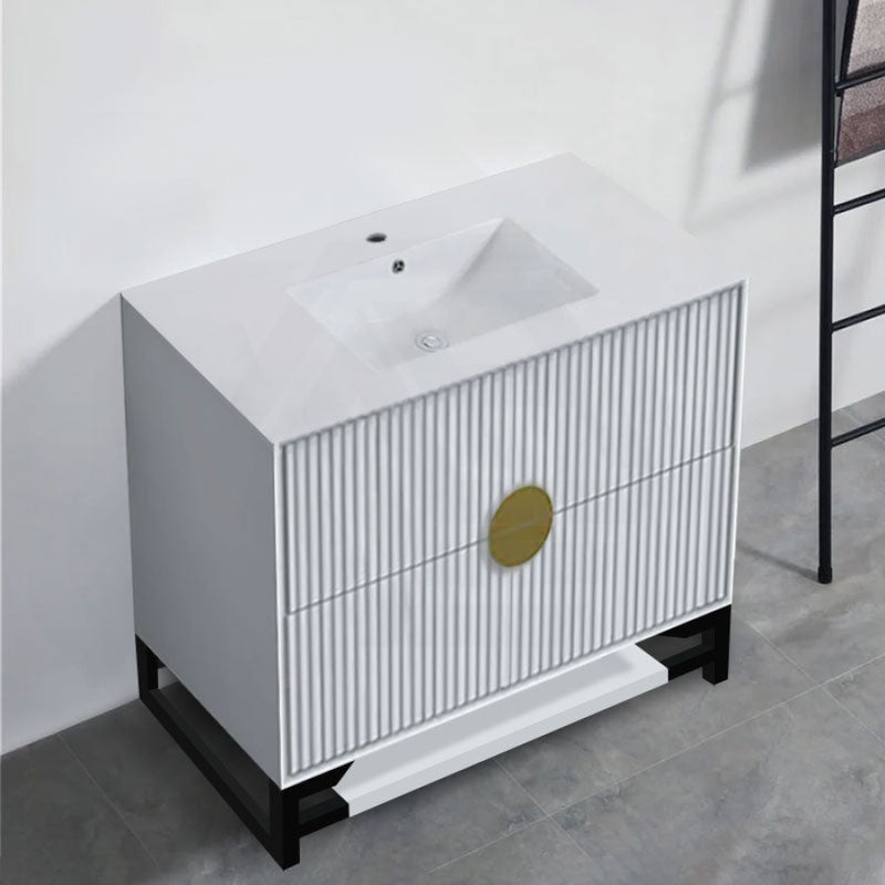 600-1500Mm Kingo Freestanding Plywood Vanity White Linear Surface Single/Double Bowls Cabinet Only