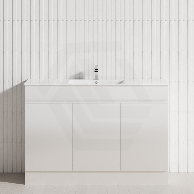 3-Door 900/1200mm Freestanding Bathroom Vanity with Kickboard 900/1200mm Single/Double Multi-Colour Cabinet Only