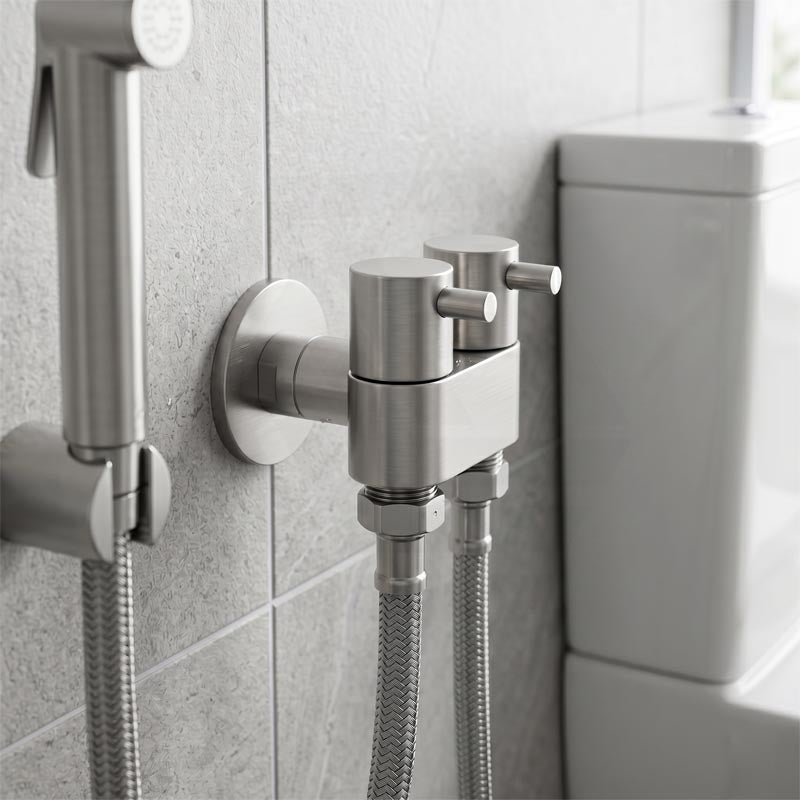 Amoza DN15 Dual Cistern Tap - Variant Colour Available