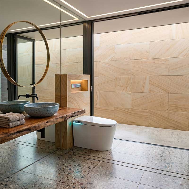 BathTec Intergrated Tank Series U1 Smart Toilet with Dual-User Memory and Smart LED Touch Screen 700x410x485mm