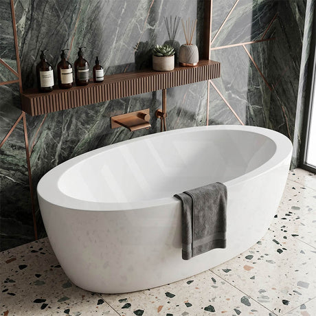 Broadway Aplauso Oval Acrylic Freestanding Bathtub 1800/1930mm - Gloss White