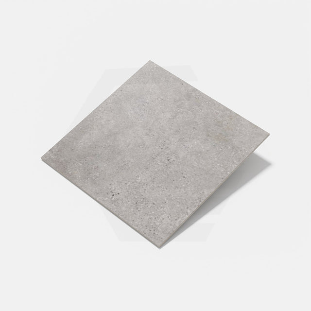 Concrete Rock Grip Concrete Look Medium Grey 300/600mm Tile