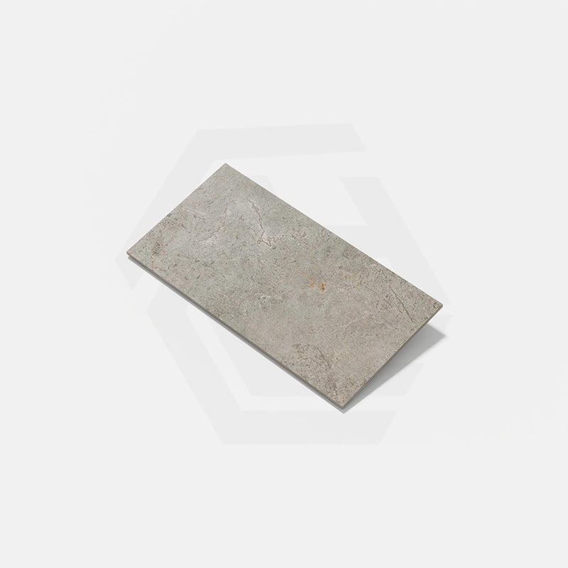 Cosmic Silver Grip Stone Look 300/600mm Tile