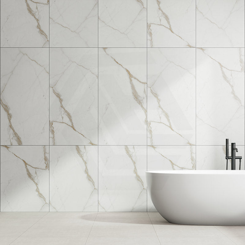 Calacatta Warm SilkTec Marble Look 300/600/1200mm Tile