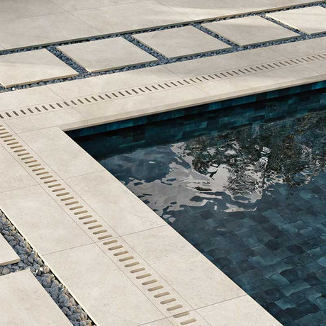 Tundra Extra Marfil Marble Look External Bullnose Pencil Edge 400x600x20mm