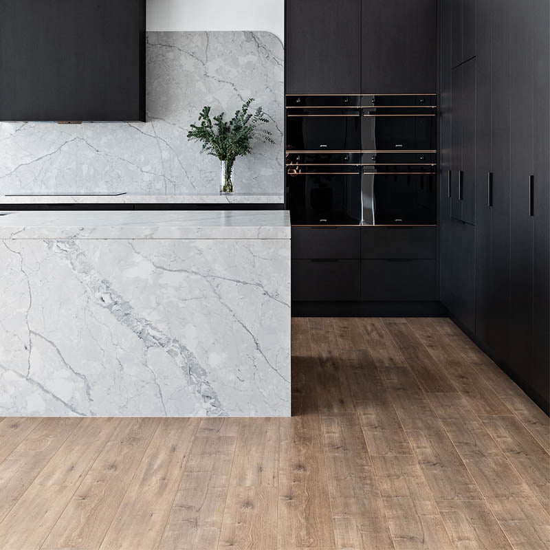 Preference Floors OAKLEAF Embossed Matte Aspen 12mm Laminate Flooring AC4