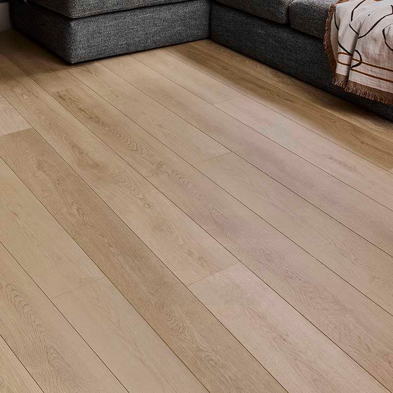 Preference Floors Oakleaf HD PLUS Alpine Mist 8mm AC3 Laminate Flooring