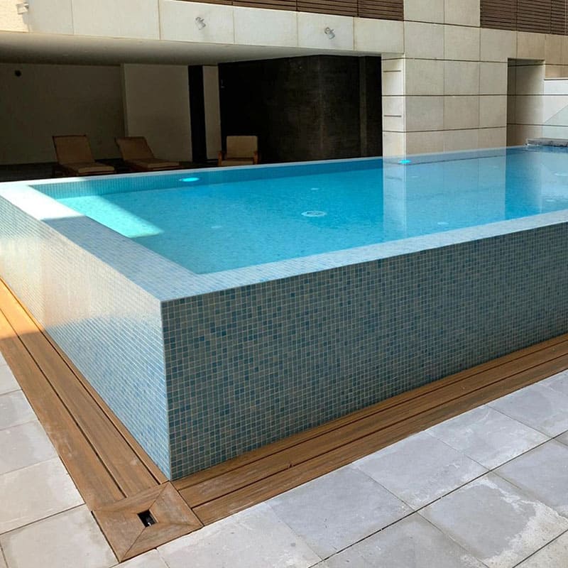 Onix Nieve Azul Claro Gloss Glass Mosaic Tile 310x467mm Sheet (25x25mm Chip Piece)