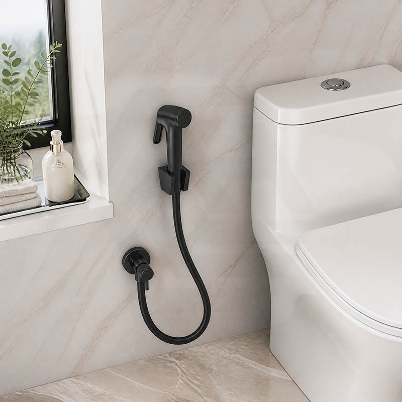 Round Toilet Bidet Spray Kit with 1.2m Stainless Steel Water Hose Chrome/Matt Black
