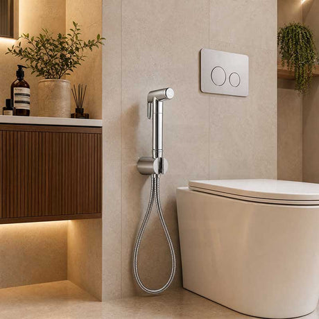 Round Brass Toilet Bidet Spray Kit with 1.2m PVC Water Hose Chrome/Matt Black